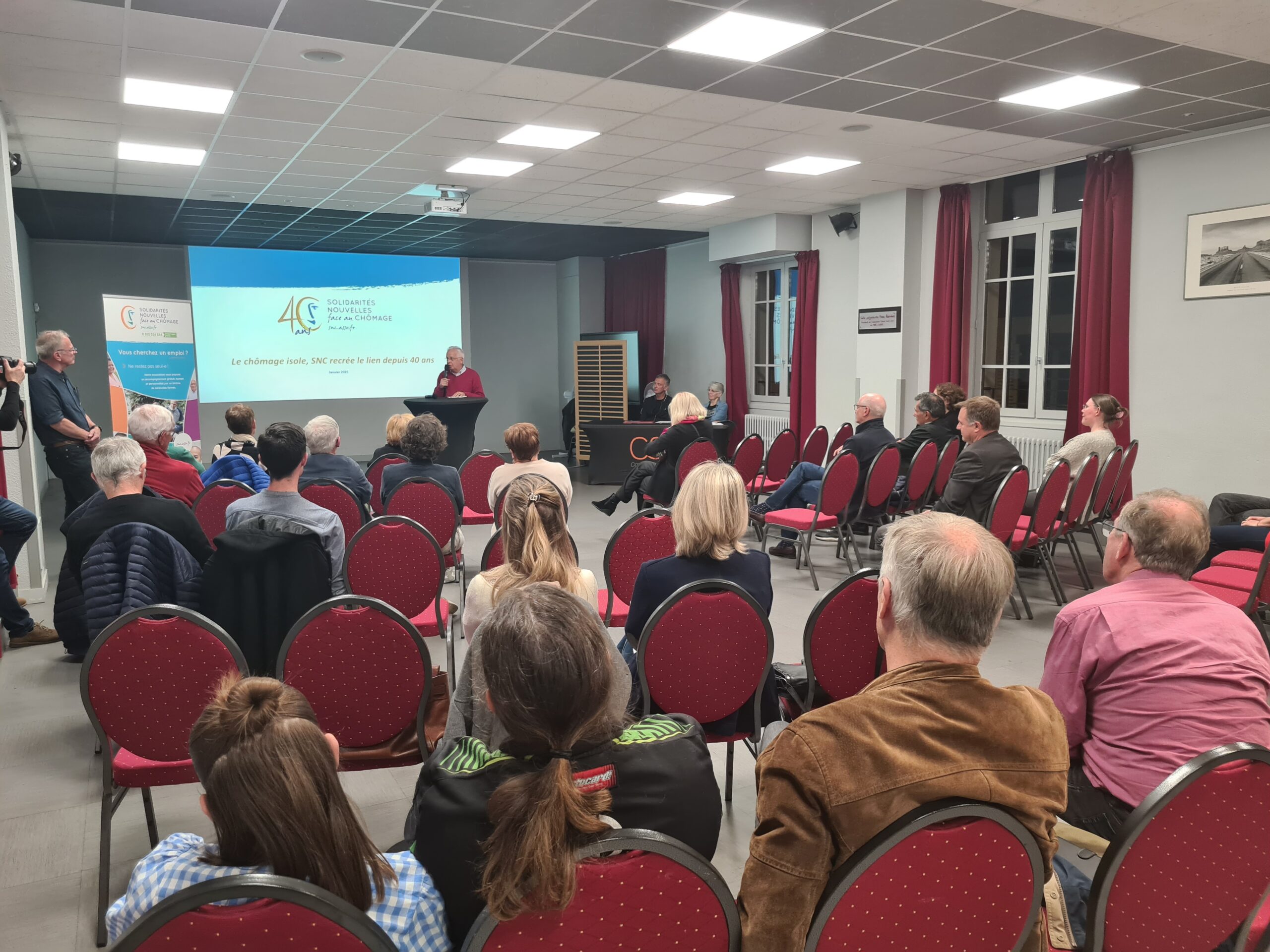 Lire la suite à propos de l’article Le Corum Saint-Jean fête les 40 ans de Solidarités Nouvelles face au Chômage 