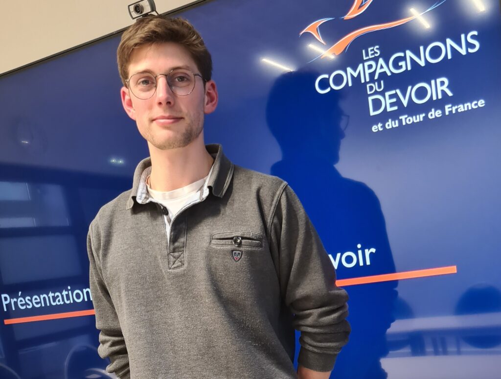 Maxence Martel, prévôt des Compagnons du Devoir, au Corum Saint-Jean lors d’une rencontre avec l’équipe d’accompagnement.